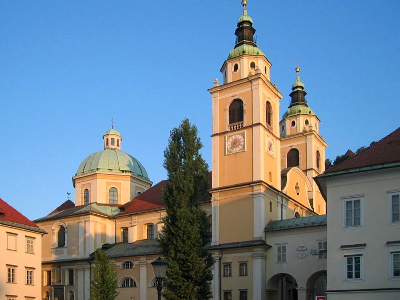 St. Nicholas's Cathedral in Ljubljana — baroque masterpiece with famous bronze doors in the Old Town